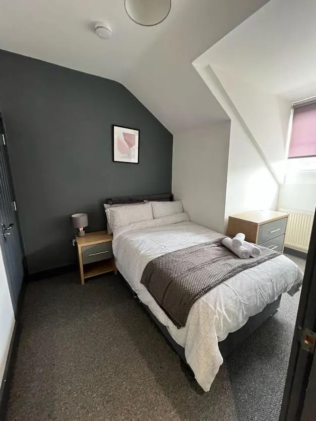 Grove Road Guesthouse, Comfortable, Budget, Friendly Accommodation Wakefield Reino Unido