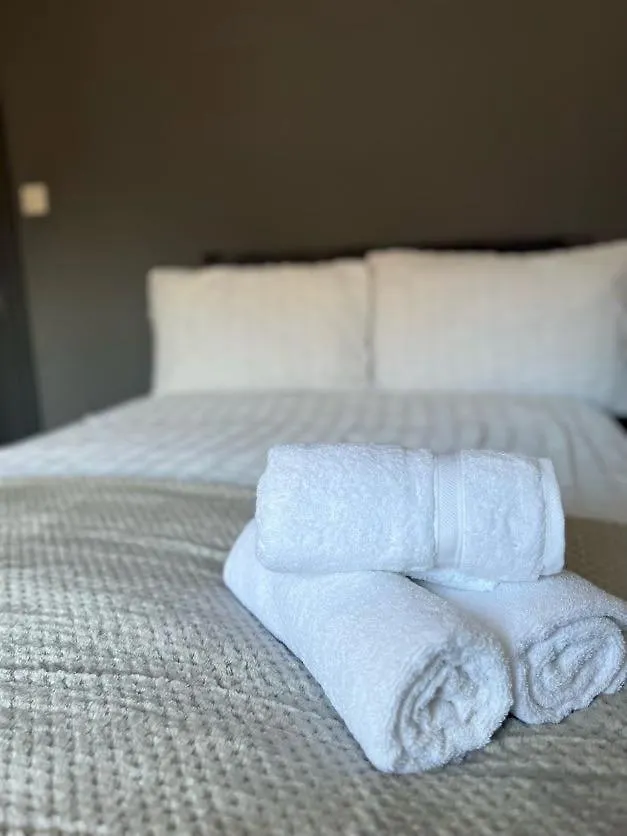 Grove Road Guesthouse, Comfortable, Budget, Friendly Accommodation Wakefield Reino Unido