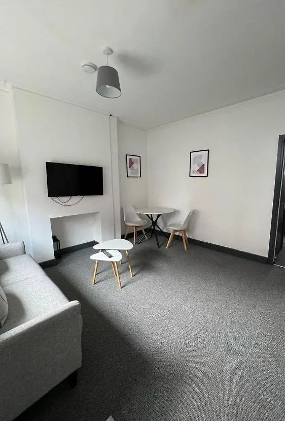 Grove Road Guesthouse, Comfortable, Budget, Friendly Accommodation Wakefield 0*,  Wielka Brytania