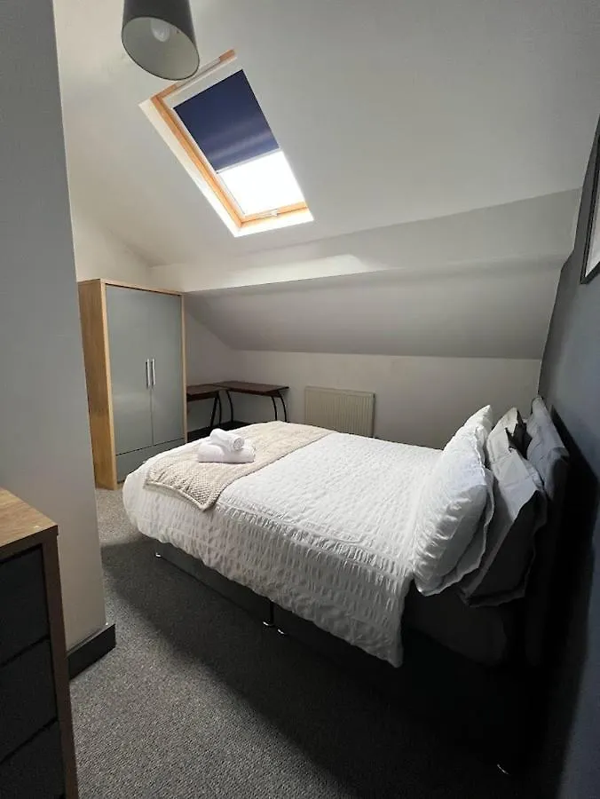 Pensjonat Grove Road Guesthouse, Comfortable, Budget, Friendly Accommodation Wakefield