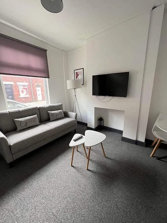 Pensjonat Grove Road Guesthouse, Comfortable, Budget, Friendly Accommodation Wakefield